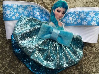 Elsa bow Clip