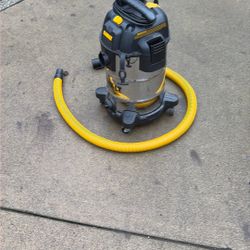 Dewalt Vacuum Cleaner