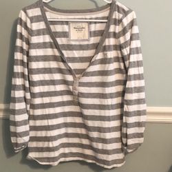 A&F Henley Size L