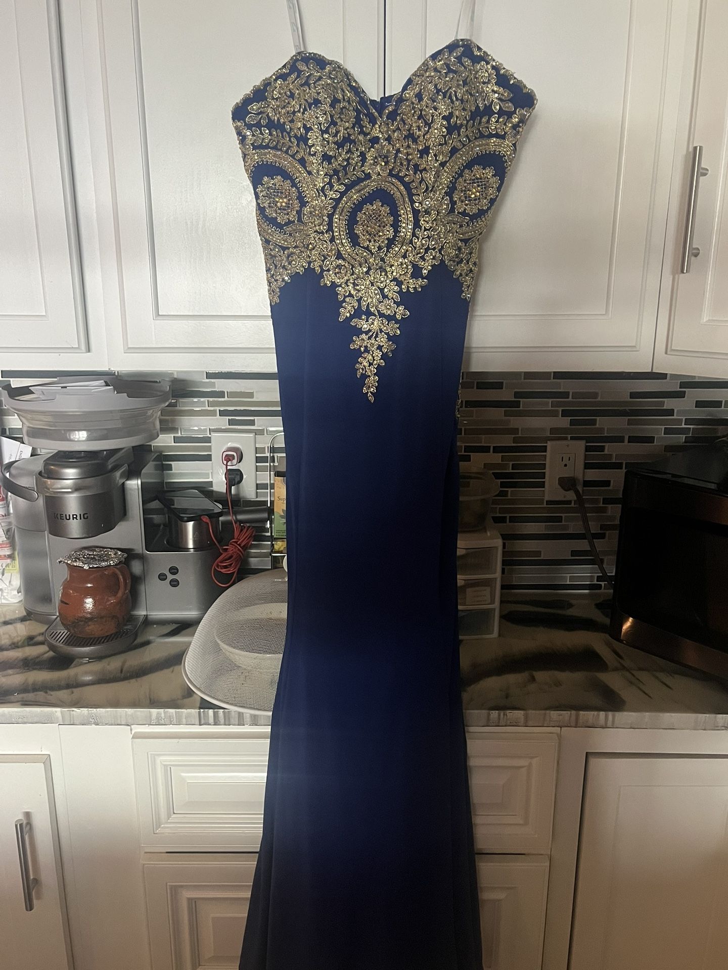 dress. size 6