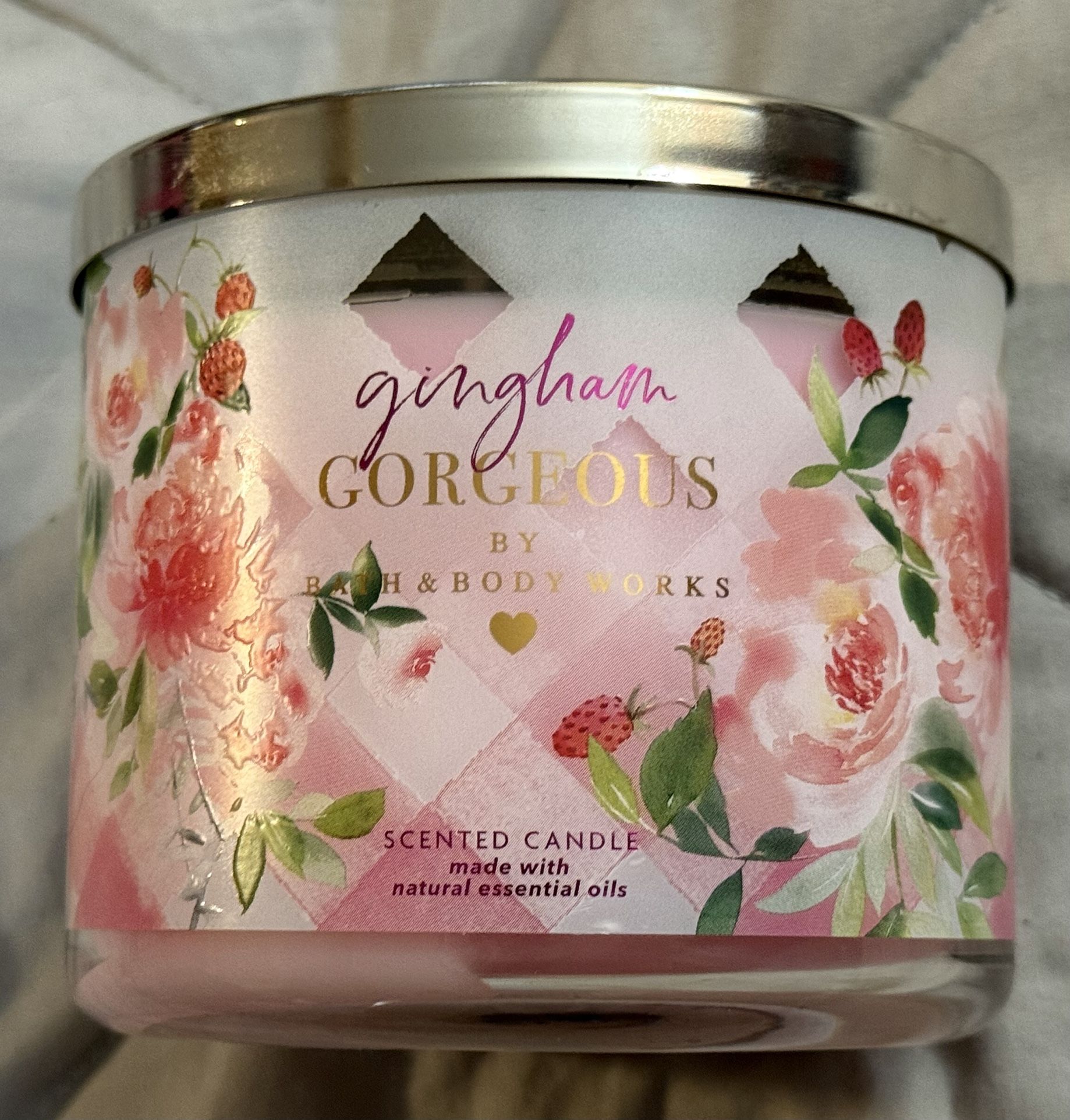 Bath & Body Works Gingham Gorgeous Scented Candle New