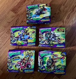 Teenage Mutant Ninja Turtles - Nickelodeon (2012-2017) - 5 x Vehicles - SEALED/NEW