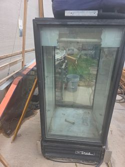 Comecial refrigerator