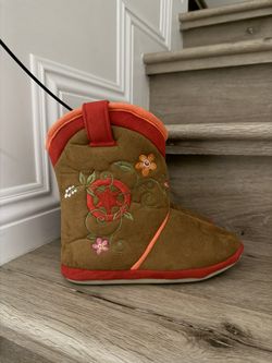 Brand New - Young Branded Bella Cowgirl Boots L/XL