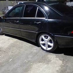 2006 Mercedes-Benz C-Class