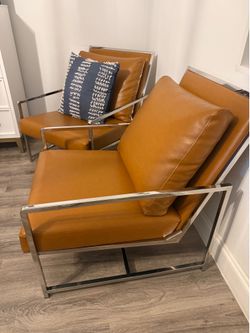 Modern Leather Accent chair (caramel)