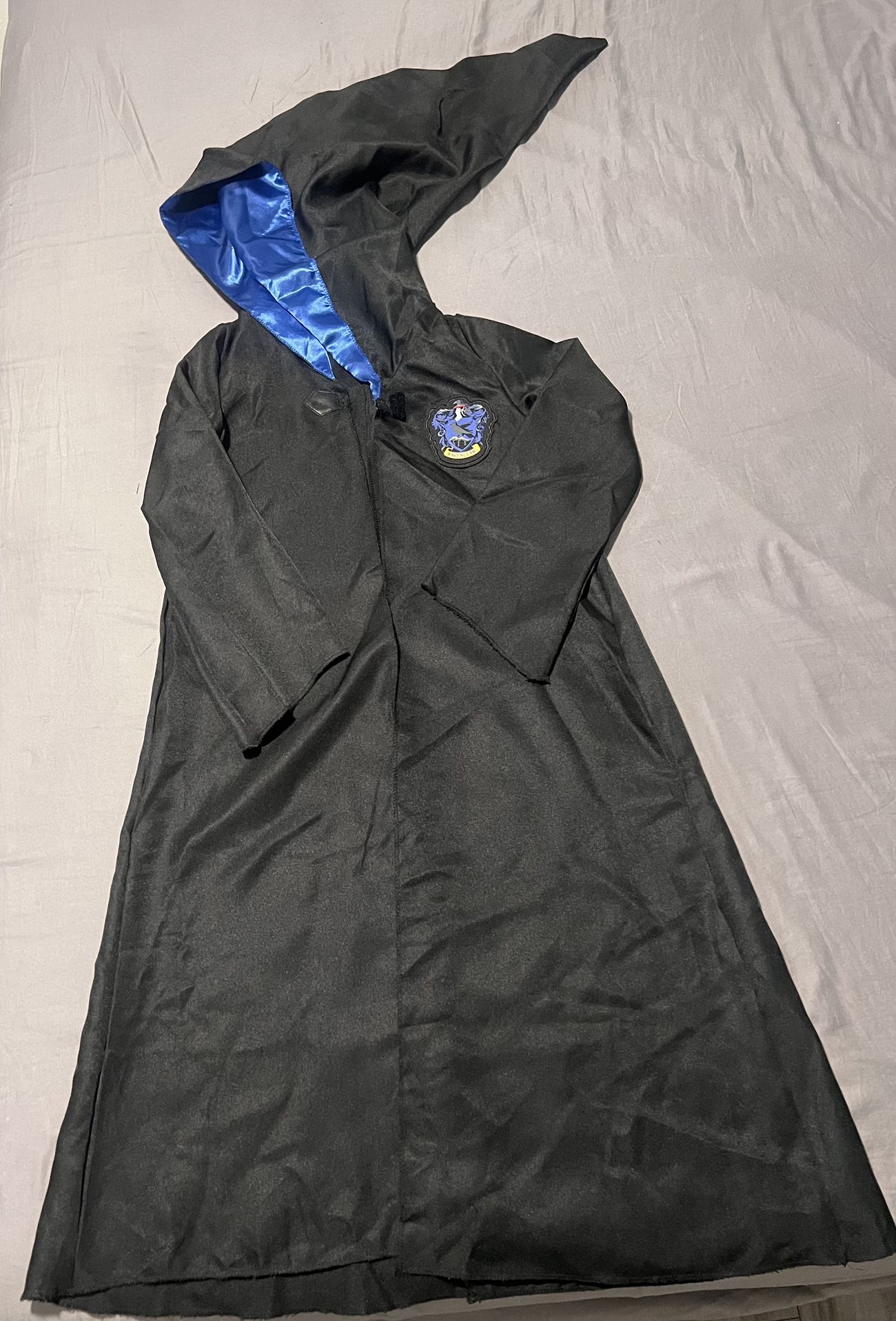 Harry Potter Ravenclaw Robe with Hood Costume (L 10/12)
