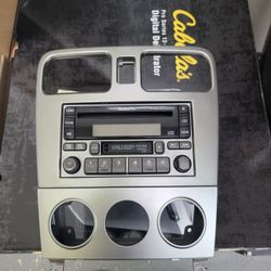 Subaru Forester 2003 CD player