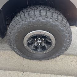 2022 Ford Raptor OEM Wheels 