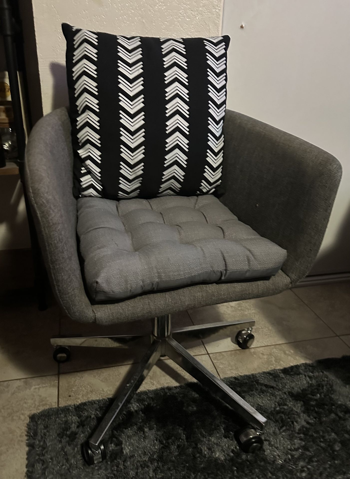 Grey Swivel Desk Chair w/ additional pillows