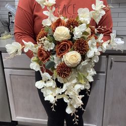 Fall Bridal Cascading Boquet