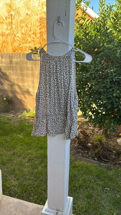 Peplum Sleeveless Top