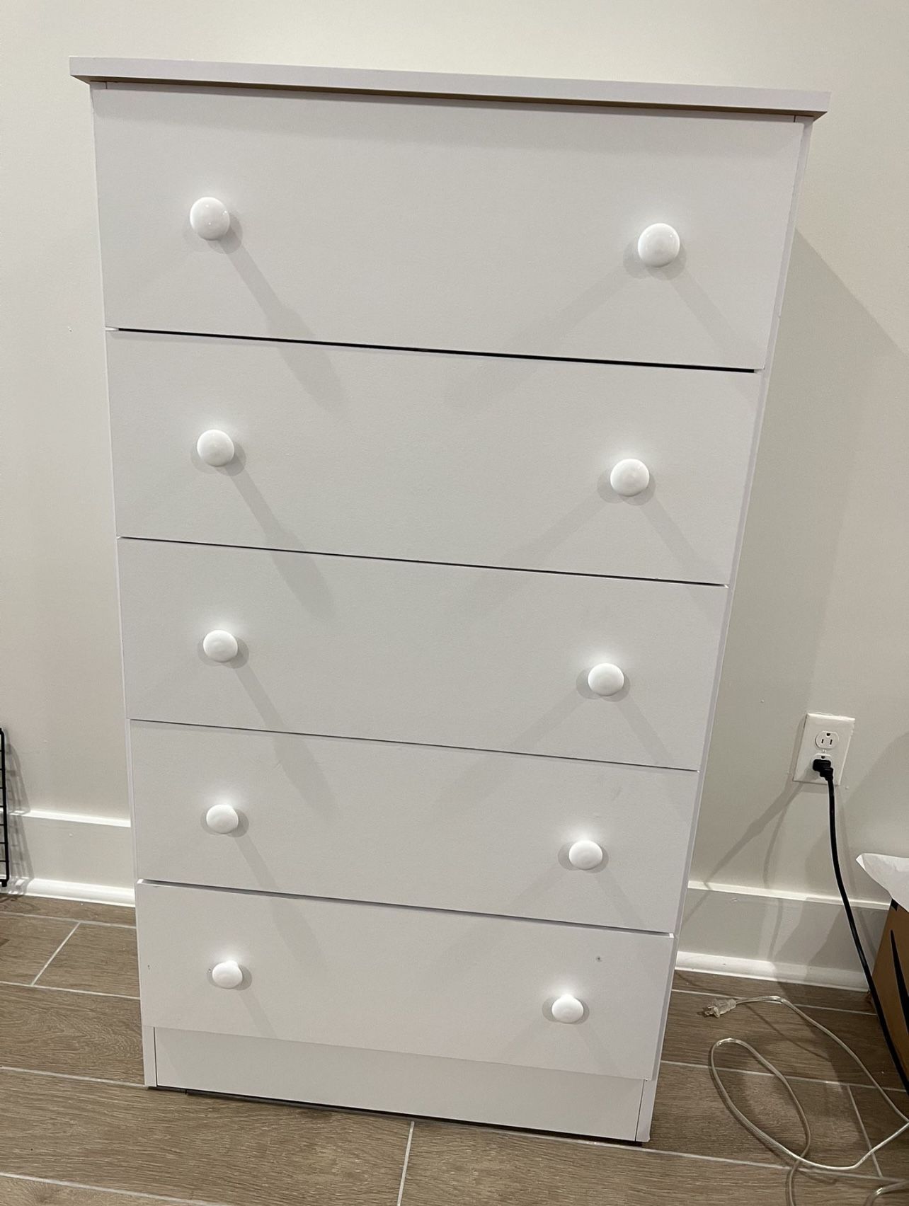 White 5-drawer dresser