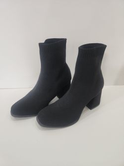 MIA “Erika” Stretch Knit Sock Bootie – Size 7M  - Like New