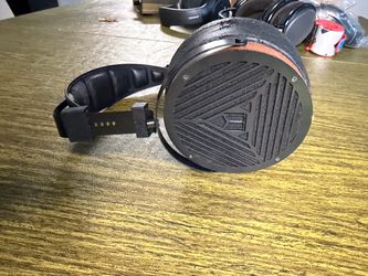 Monolith M1060 Open, Over-Ear Planar Magnetic Headphones