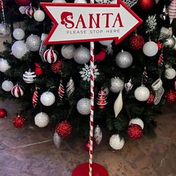  Christmas 36” Tall Metal Arrow Santa Please Stop Here Sign NEW!