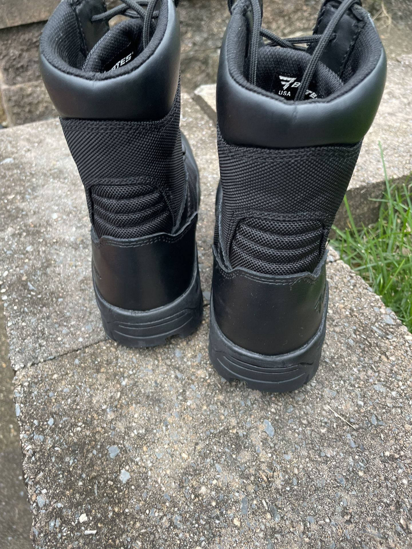 Bates Men's 8" Ultralite Tactical Sport Military Boot size 6