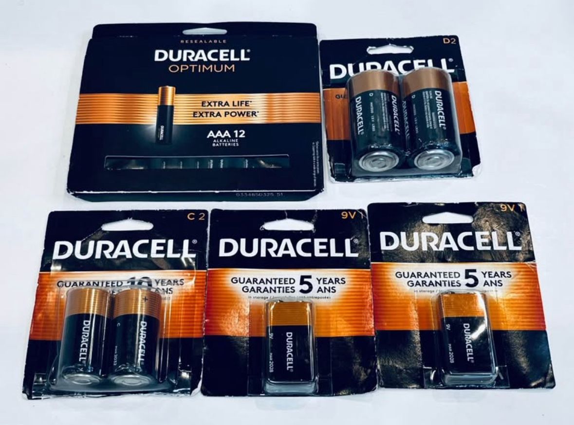 Duracell Battery Lot - AAA, C, D, 9V - 5 New Packs - Only $20!