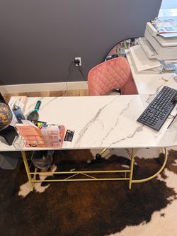 Computer desk for sale