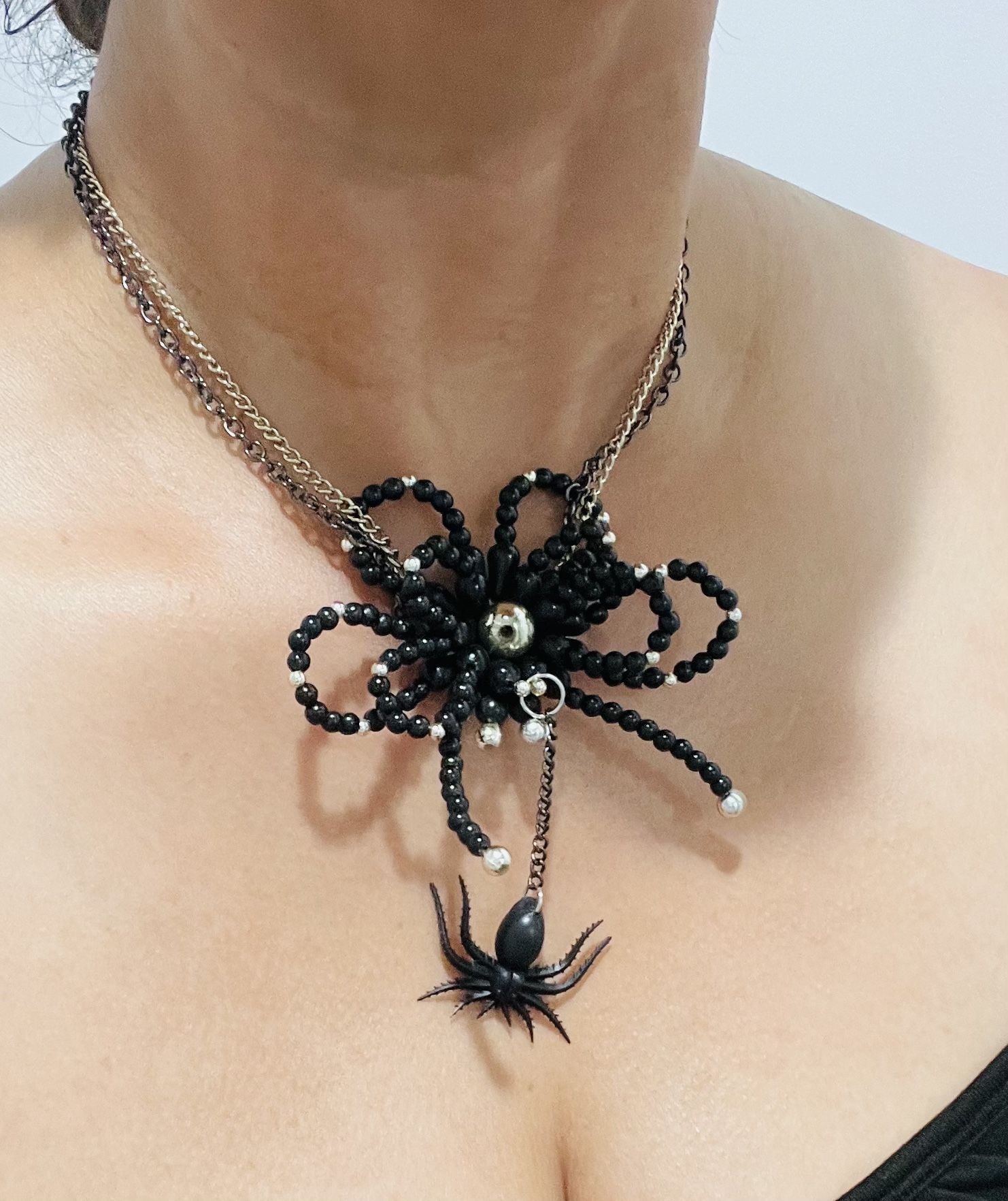 Halloween Spider Bow Black Necklace Choker Style for Women Costume Witch Gothic Etc Jewelry