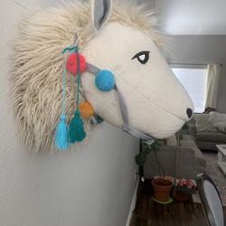 Llama Head