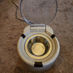 Our Pets WonderBowl Selective Cat Feeder