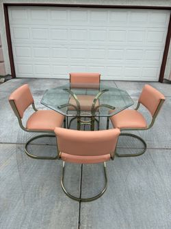 80s Vintage postmodern Cantilever Brass and Glass dining table with chairs