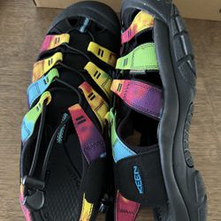 Keen Women Us 10 and 10.5