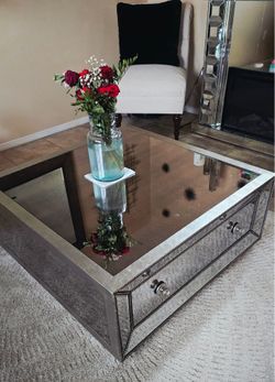 Mirror coffee table