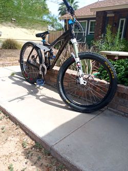 Kona Stinky Deluxe Downhill Slope Style Mountain Bike MTB for Sale in Mesa AZ OfferUp