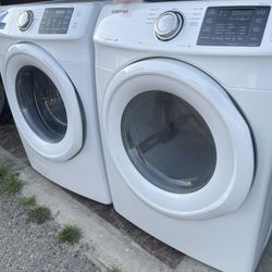 Samsung Front Load Washer And Gas Dryer 