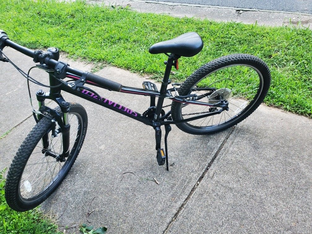 Specialized Hotrock 20"wheels