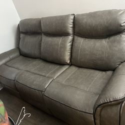 Used Recliner Couch w Outlets