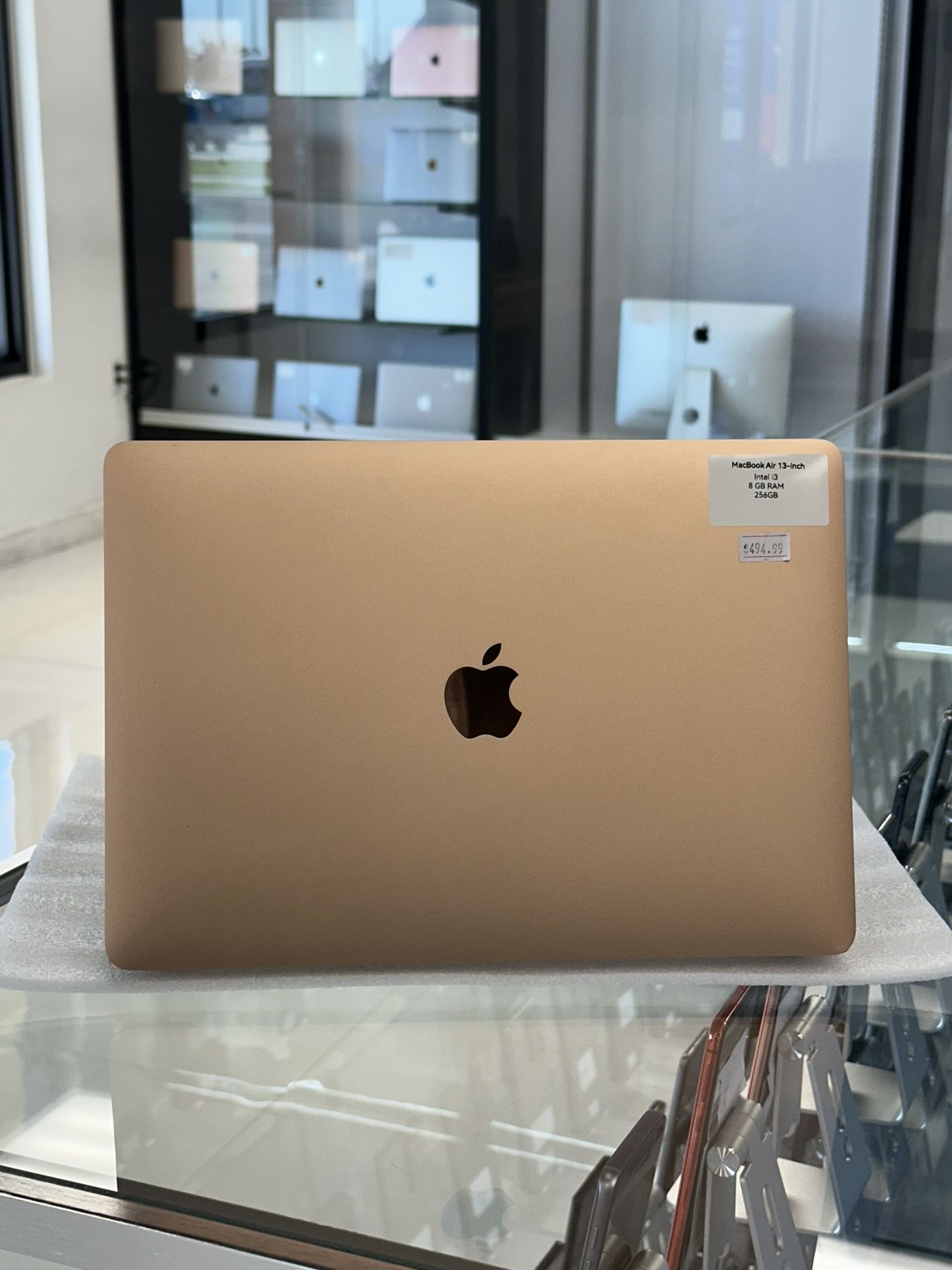 MacBook Air. 13-inch  256  GB   1 Year Warranty 