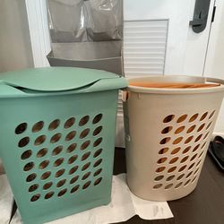 BOTH hampers $15