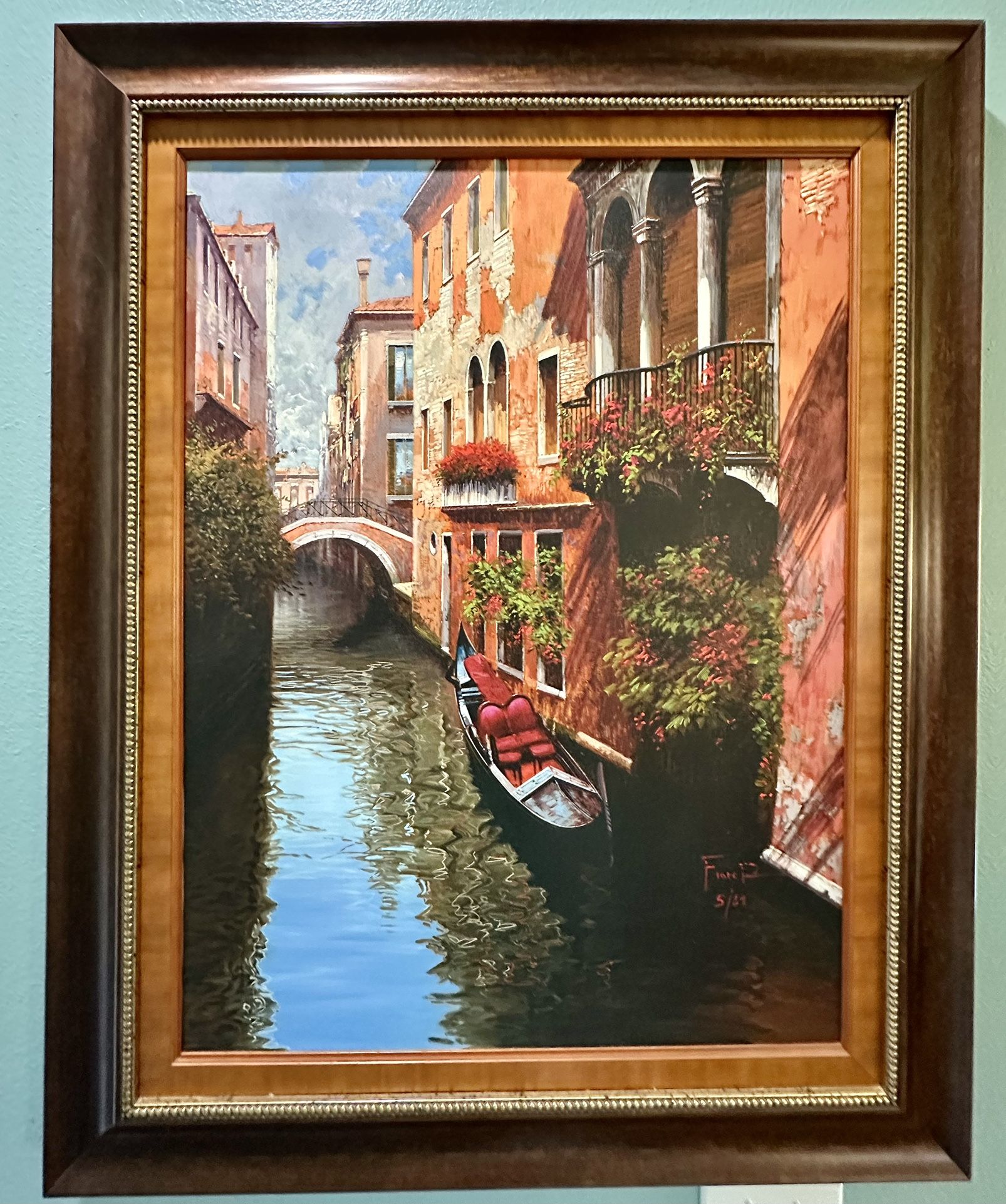 The painting depicts a classic Venetian canal scene, a favorite subject of the artist. Fiore is noted for his masterful use of light and shadow, parti
