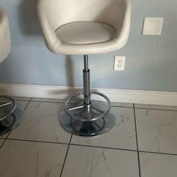 White bar Stool