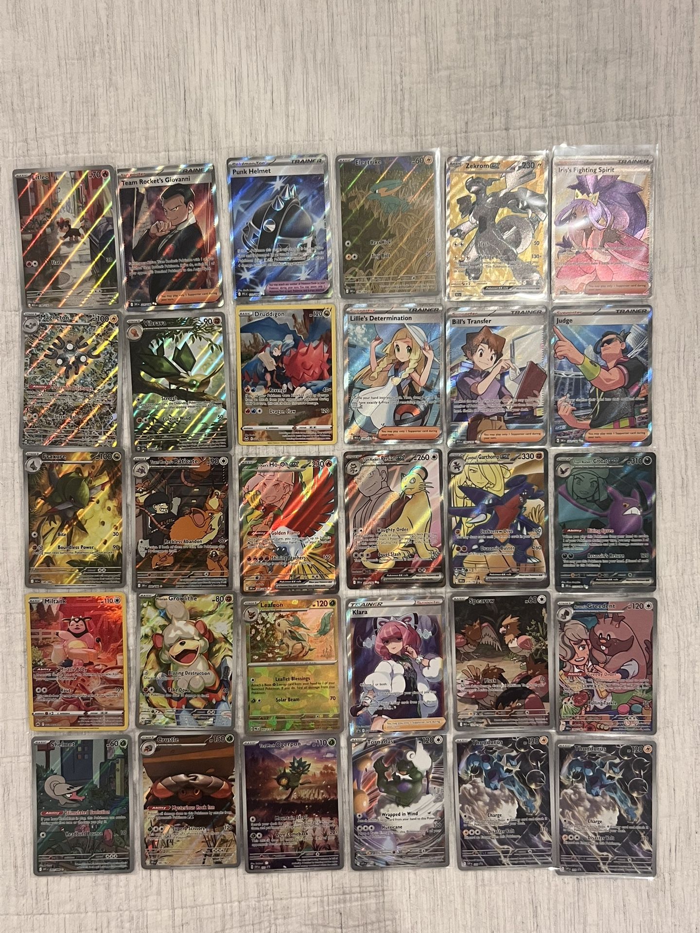 LOT OF 30 Rare Pokemon Cards