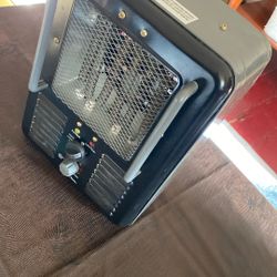 CONFORT ZONE Electric Portable Floor Heater 