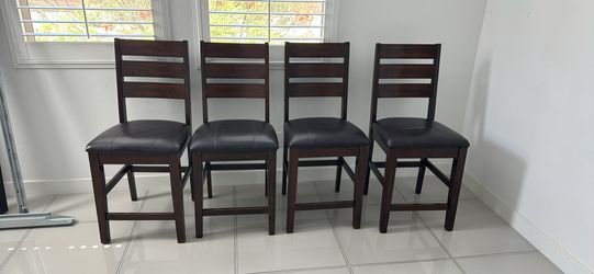 4 barstools
