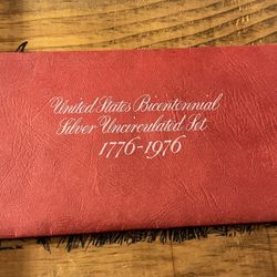 1976 Bicentennial US Mint Set - Silver 3 pc 