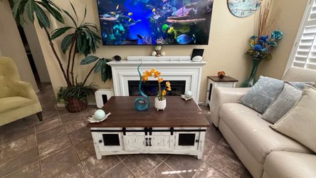 Rustic Farmhouse Coffee Table Pueblo collection