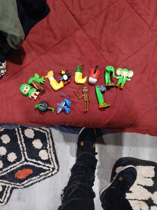 Meme Toys