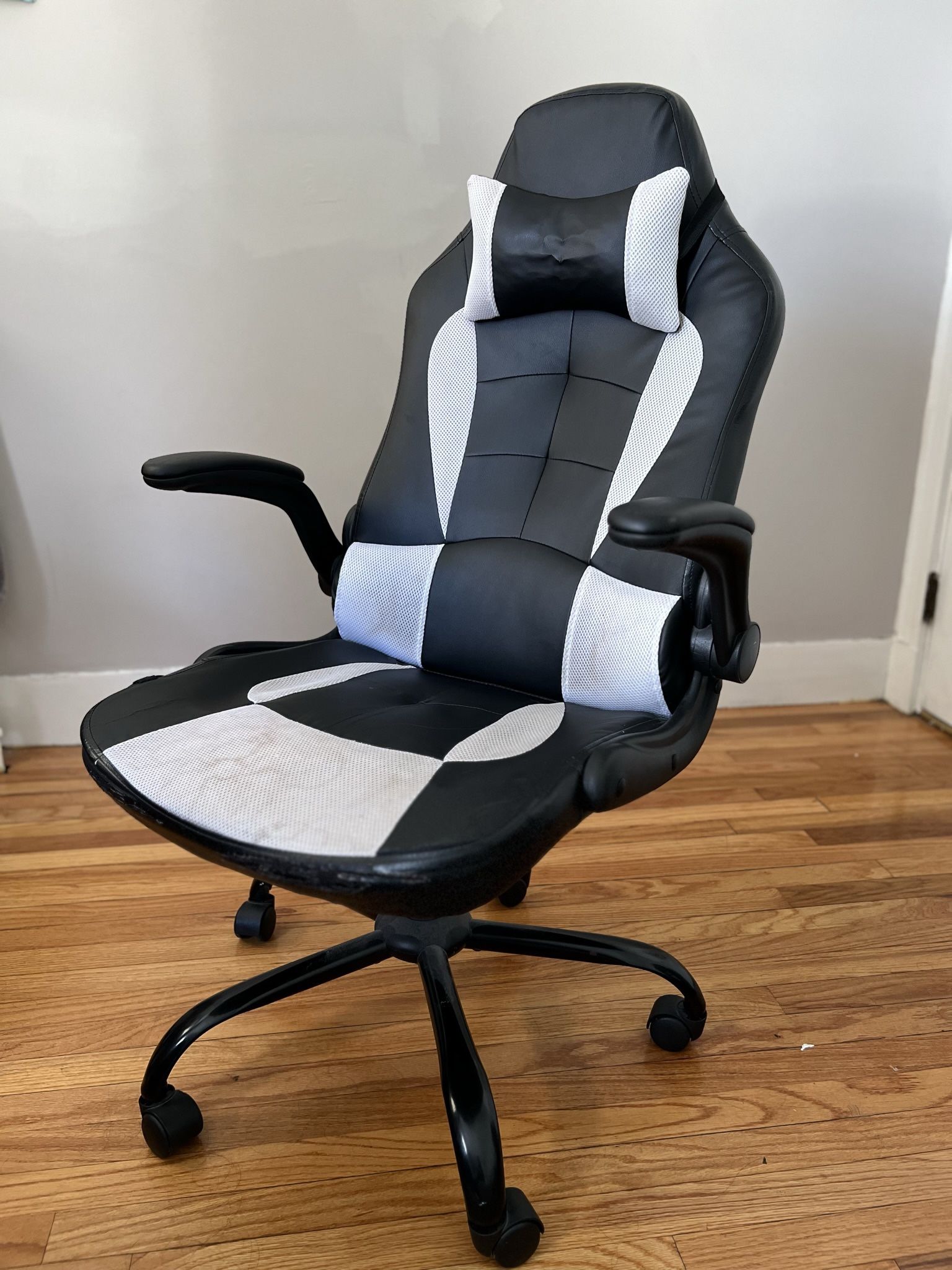 Desk Chair With Massage Function
