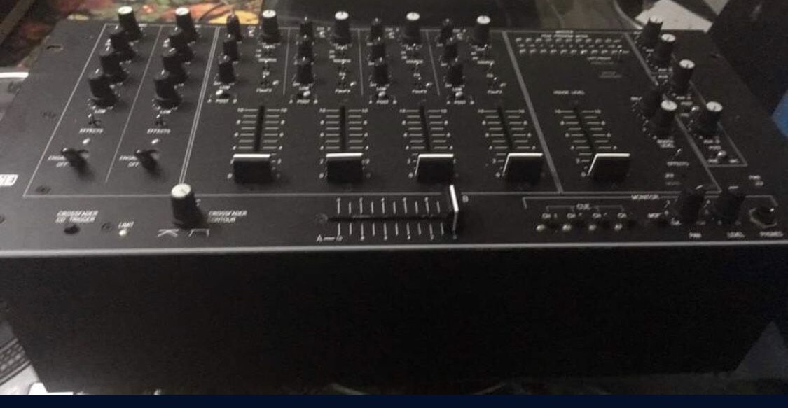 RANE MP44 Professional 19 inch Mixer