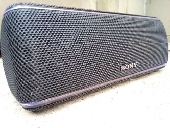 Sony SRS -SB31 Bluetooth Speaker for Sale in Fountain Valley, CA