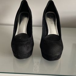Bakers Black Heels