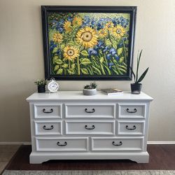 Solid Wood White 8-Drawer Dresser – Farmhouse / Modern Boho Style