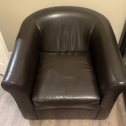 1 Brown Swivel/Cushion Chair