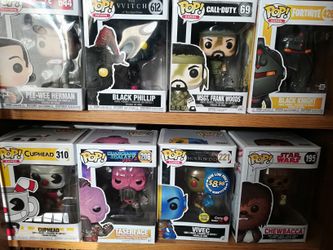 8 Funko pops